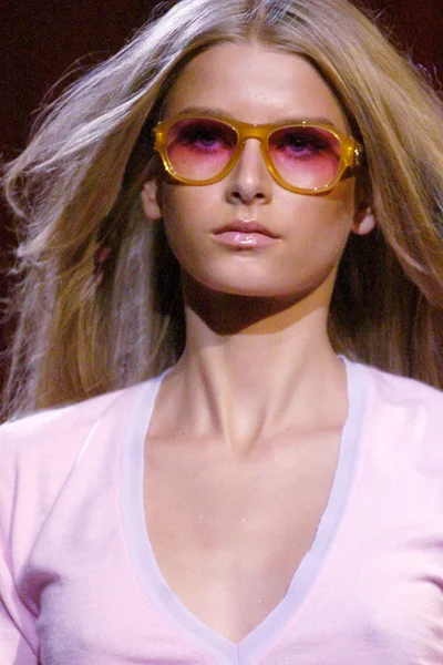 Look 32